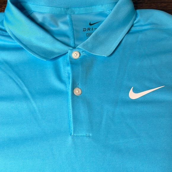 Men’s Nike Polo (0142) - Picture 2 of 3